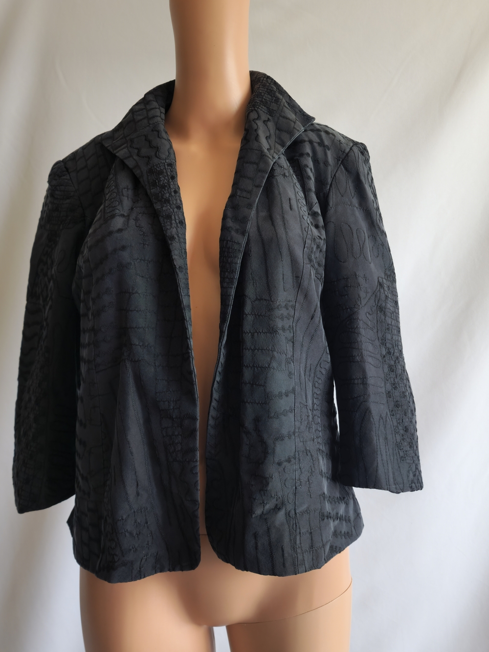 Coldwater Creek Open Blazer Size Small Silk Wearable Art Embroidered  3/4 Sleeve